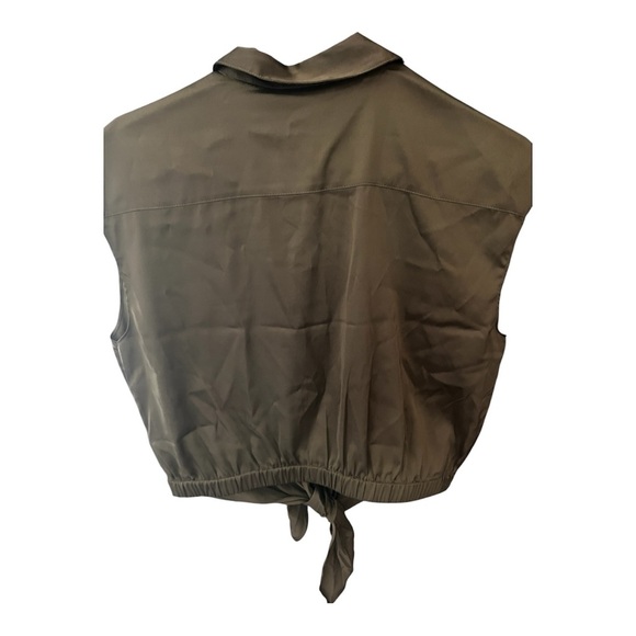 Rachel Zoe Khaki Sleeveless Button-Down silky blouse - Picture 2 of 3